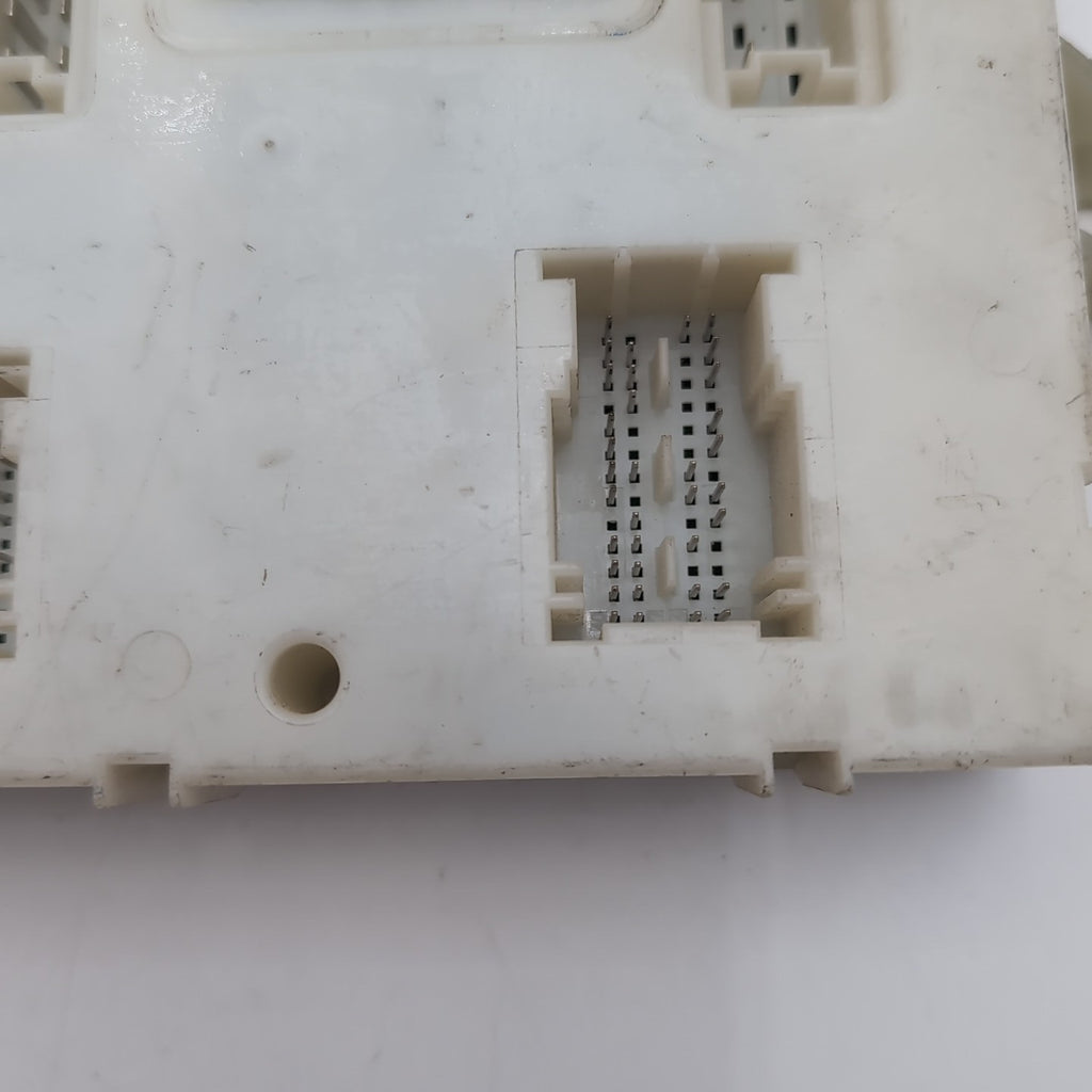 13-19 Mercedes X166 GL450 GLS550 Rear SAM Module Control Unit Signal Acquisition