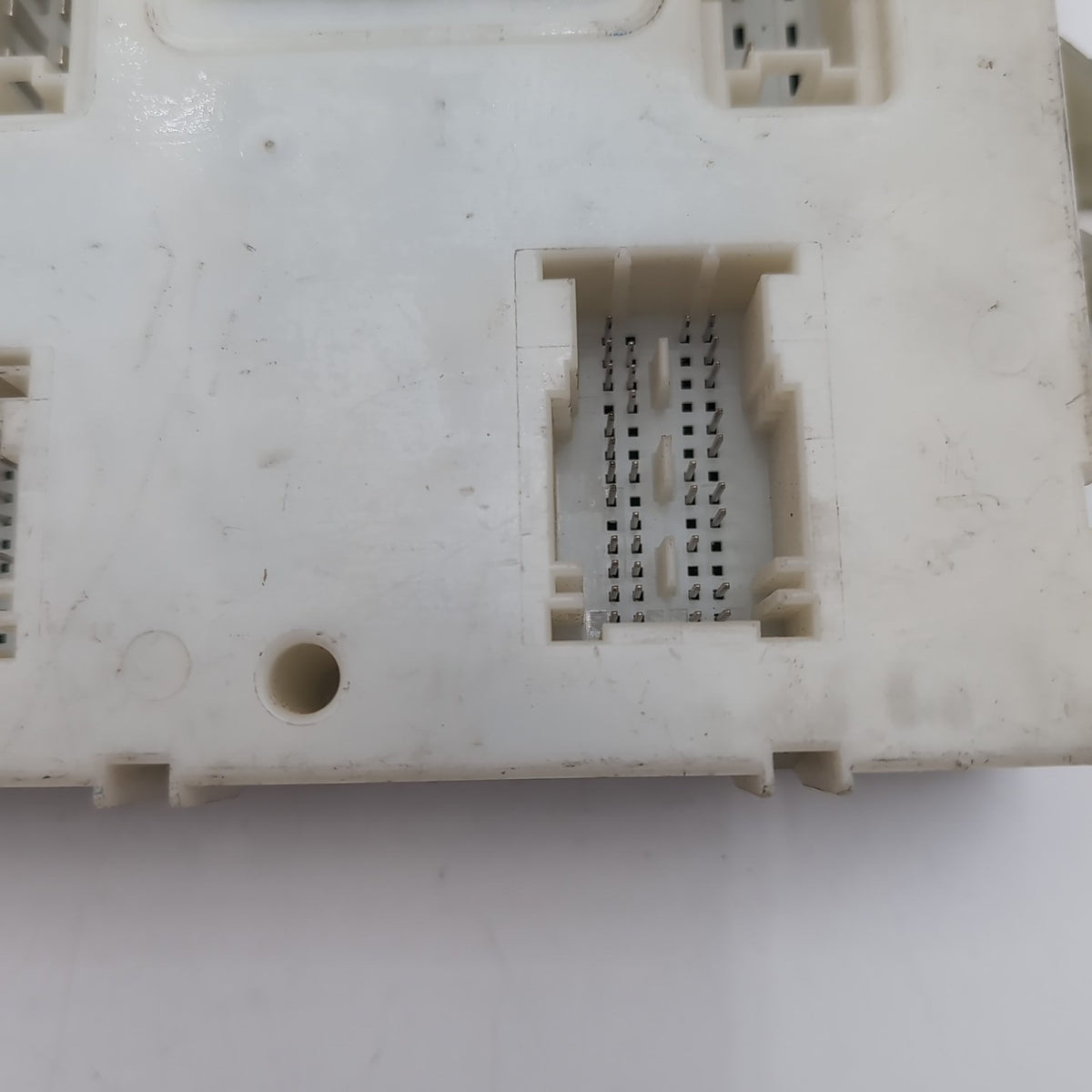 13-19 Mercedes X166 GL450 GLS550 Rear SAM Module Control Unit Signal Acquisition