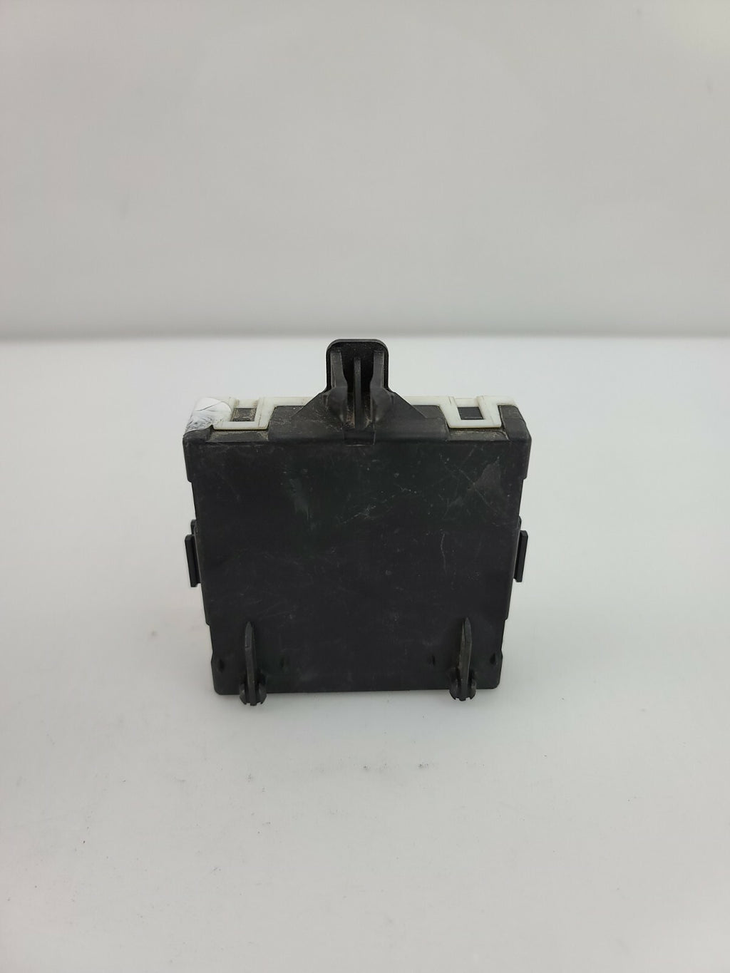 2015- 2017 Mercedes C300 W205 Front Right Passenger Door Control Module Oem