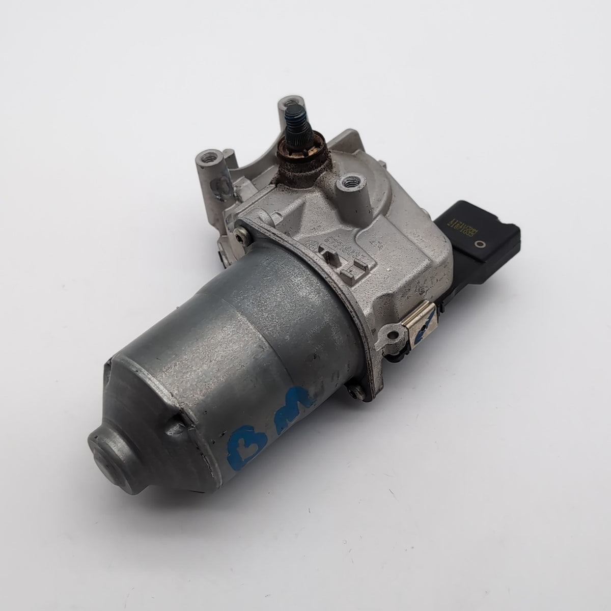 2021- 2025 BMW X1 X2 X3 M35 Front Windshield Wiper Motor OEM 0390243671