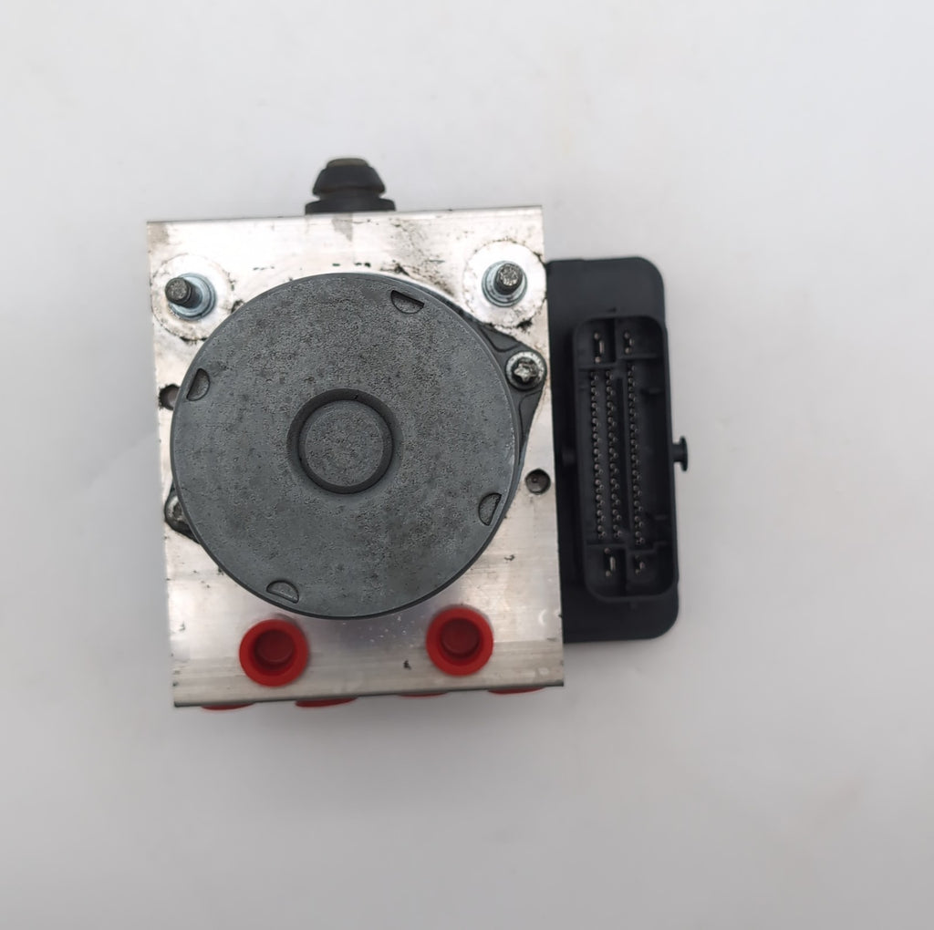 2017 Jeep Cherokee 2.4L AWD ABS Anti Lock Brake Pump Control Unit 68293541AB