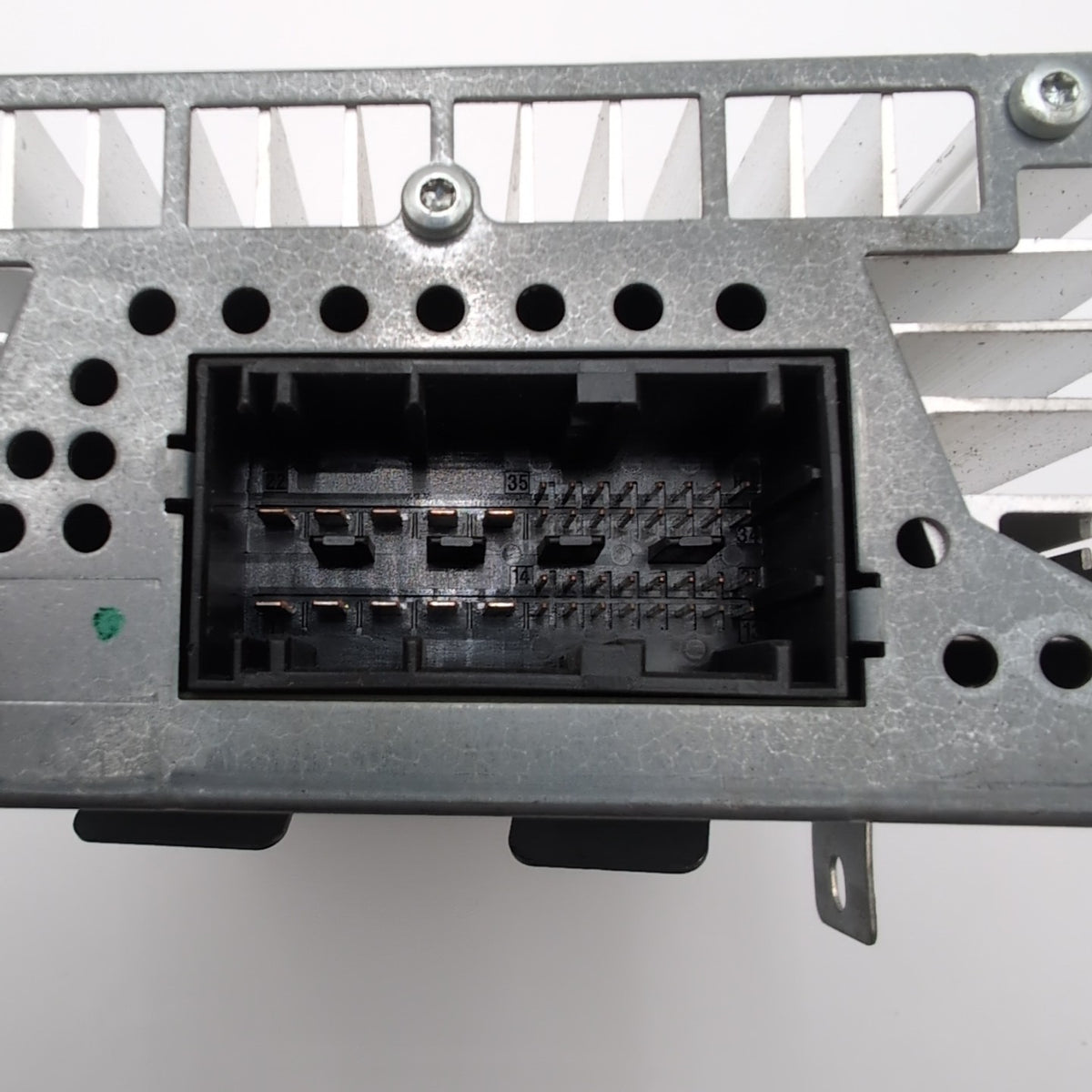 2011- 2016 BMW F10 528 535 550 Harman Becker Stereo Audio Amplifier Amp 9266355