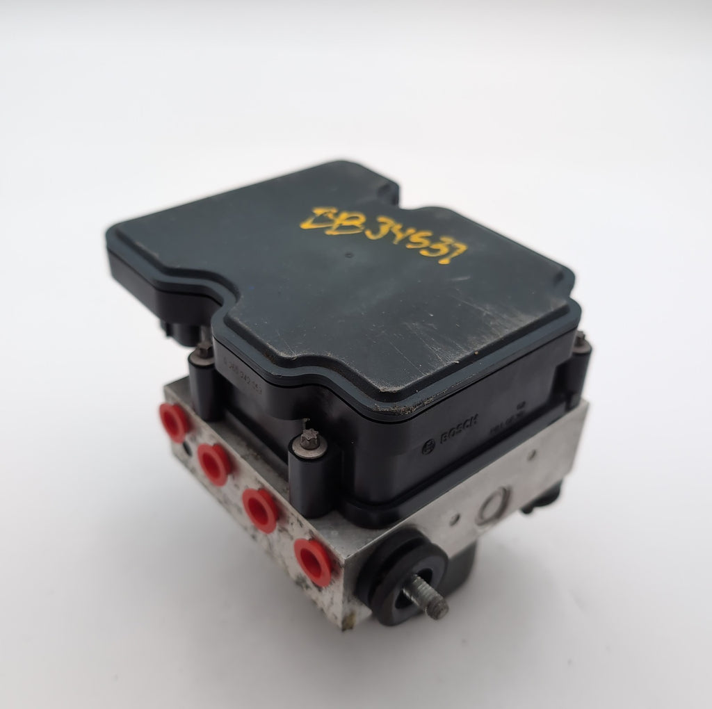 2013 2014 Toyota Camry 2.5L ABS Anti Lock Brake Pump Control Unit 44540-06080