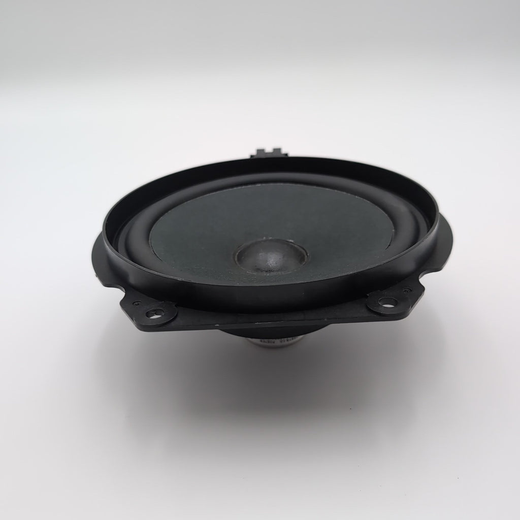 2014- 2021 BMW i3 I01 Front Woofer Audio Speaker OEM 8715684