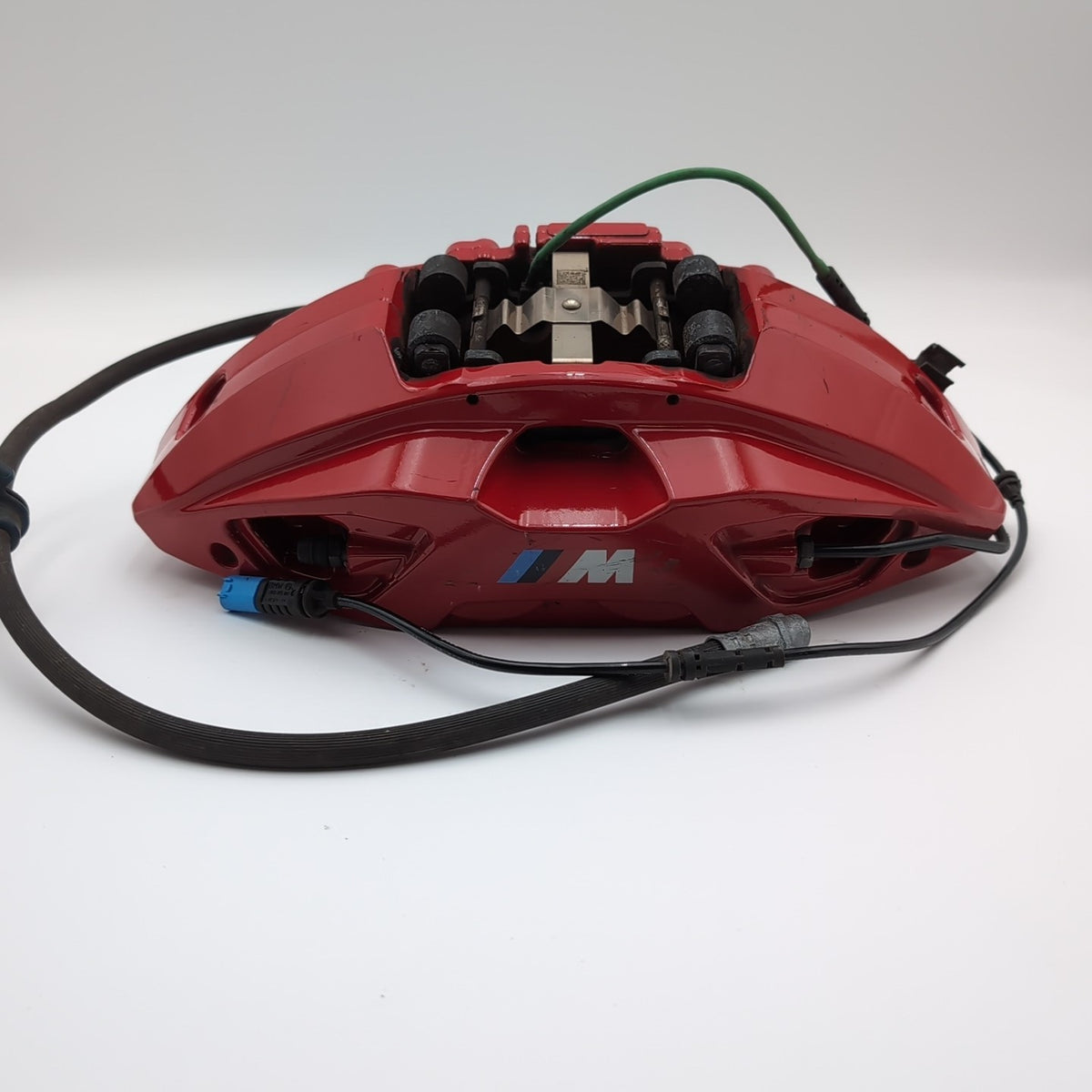 2025 BMW X3 FRONT LEFT DRIVER SIDE BRAKE CALIPER OEM RED