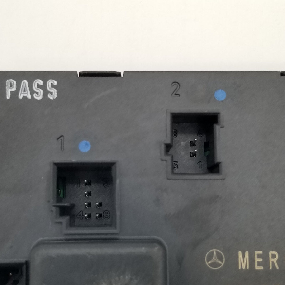 2003- 2009 Mercedes W211 E350 E550 Rear Right Door Control Module 2118704126