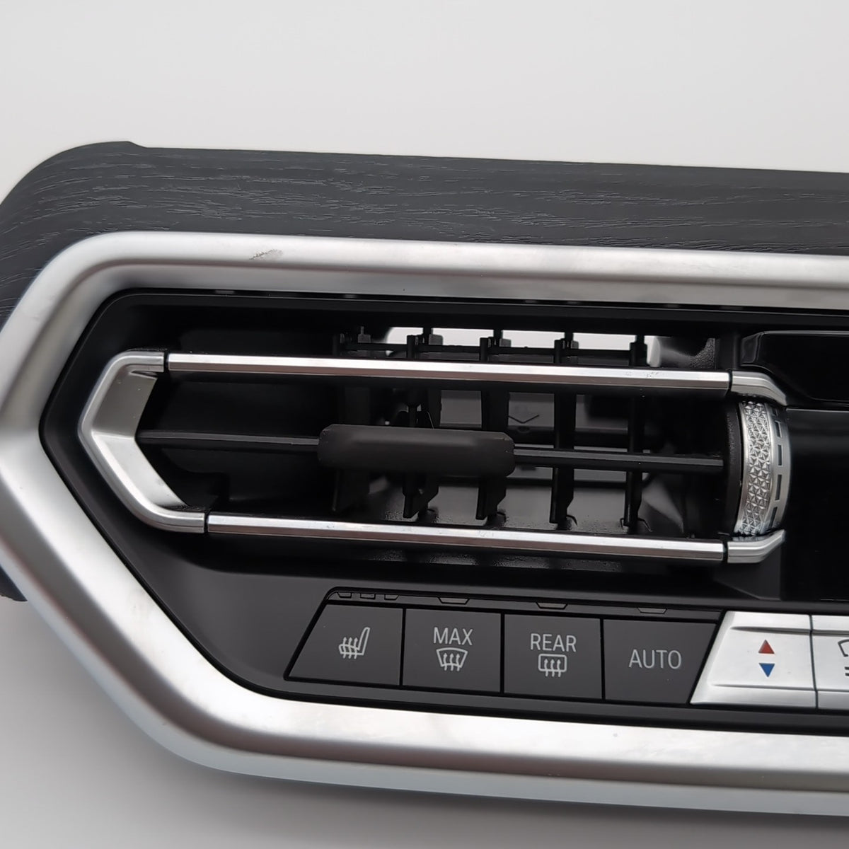 2024 BMW X3 G01 HVAC Climate Control Center Air Vent Trim Ash Grey