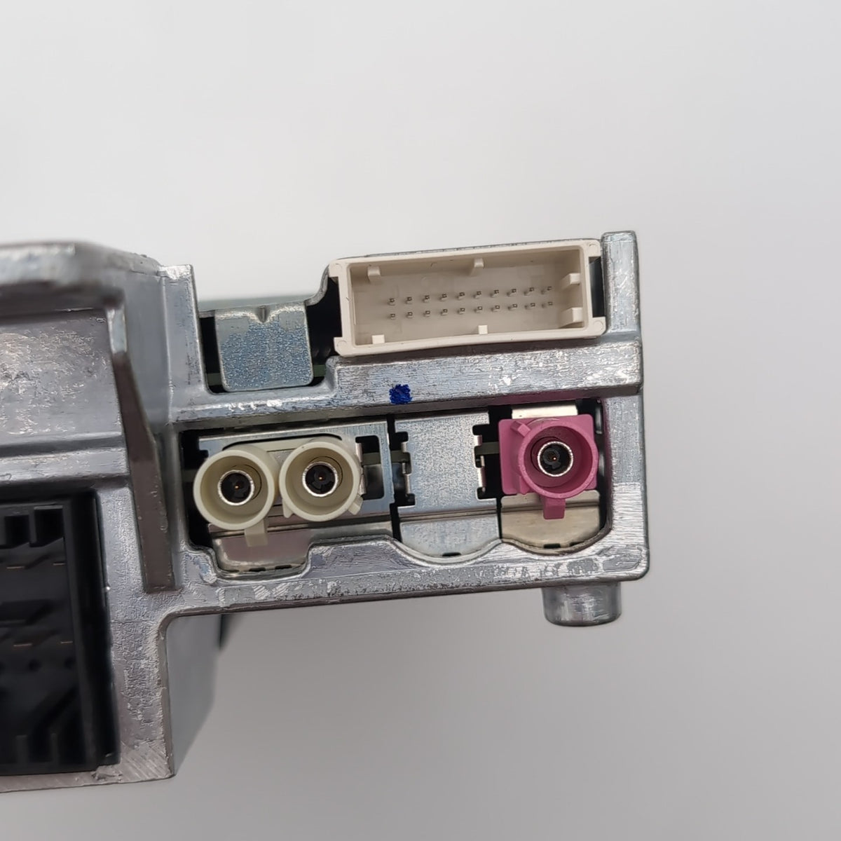 2023 2024 2025 BMW 330i 530i G20 G60 X1 X3 Radio Receiver Control Module 5B4DB86