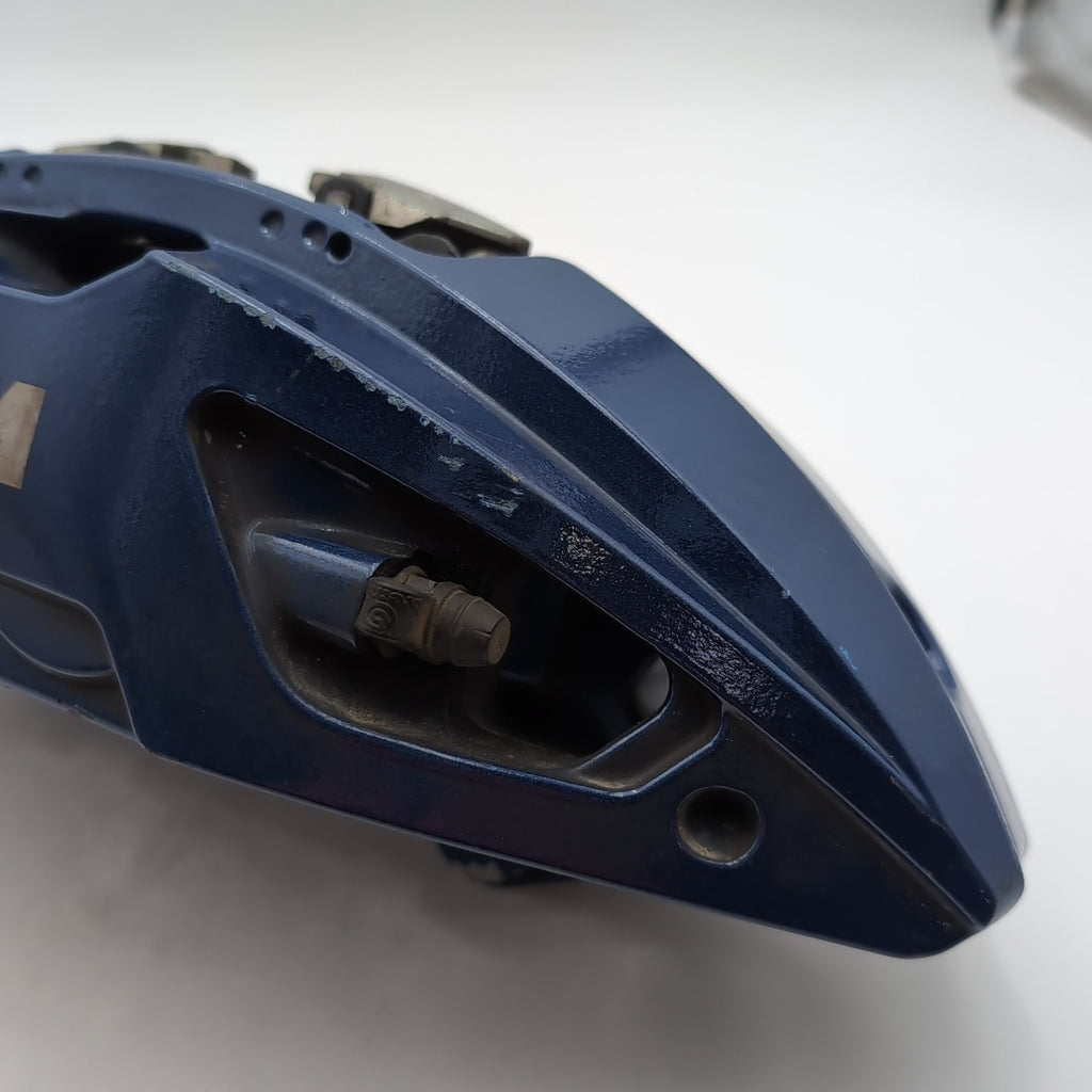 2020 - 2024 BMW 840 850 F92 G16 FRONT RIGHT SIDE BRAKE CALIPER BLUE M SPORT