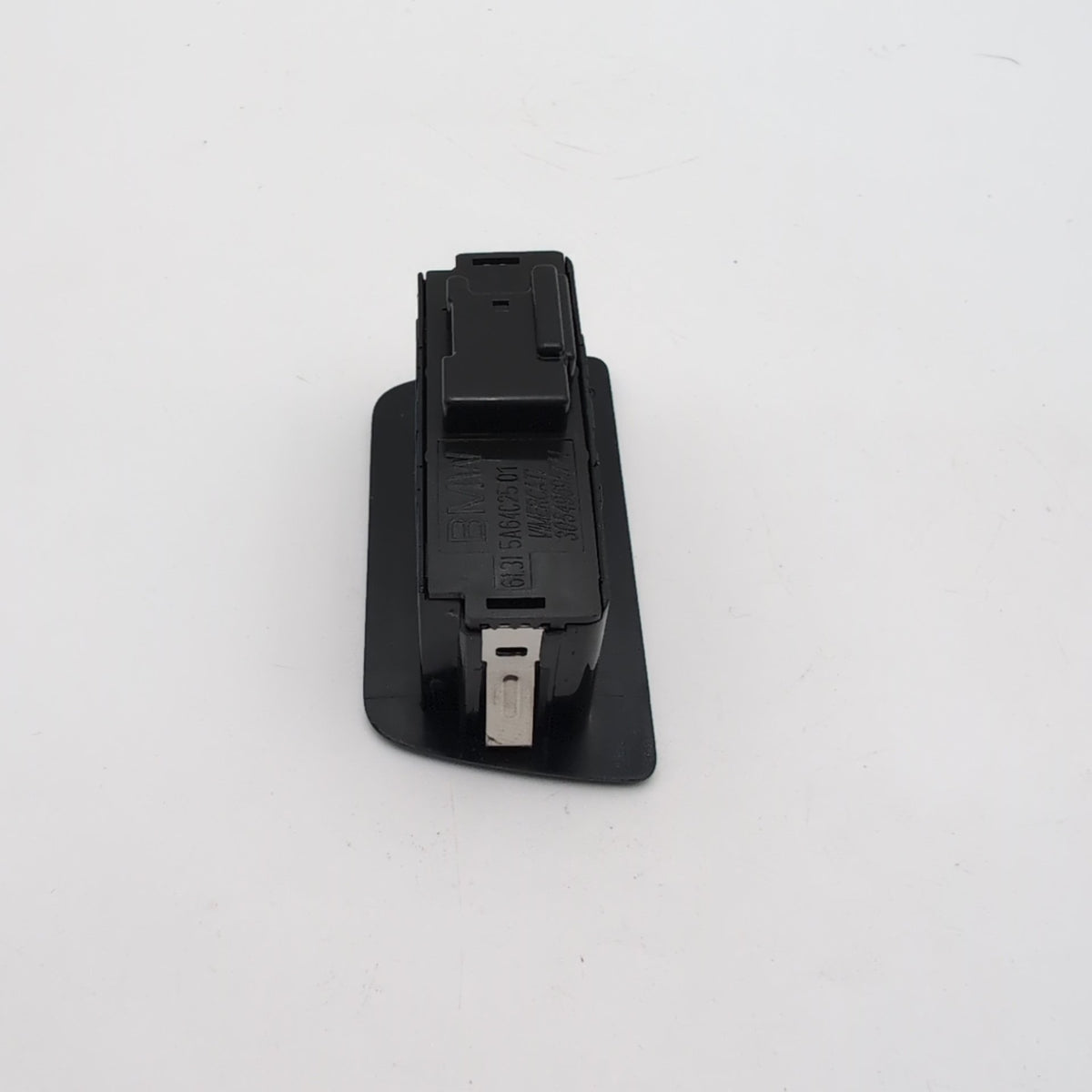 2023 - 2026 BMW G20 G26 XM X3 X5 X6 X7 Rear Trunk Open Close Switch 5A64C25