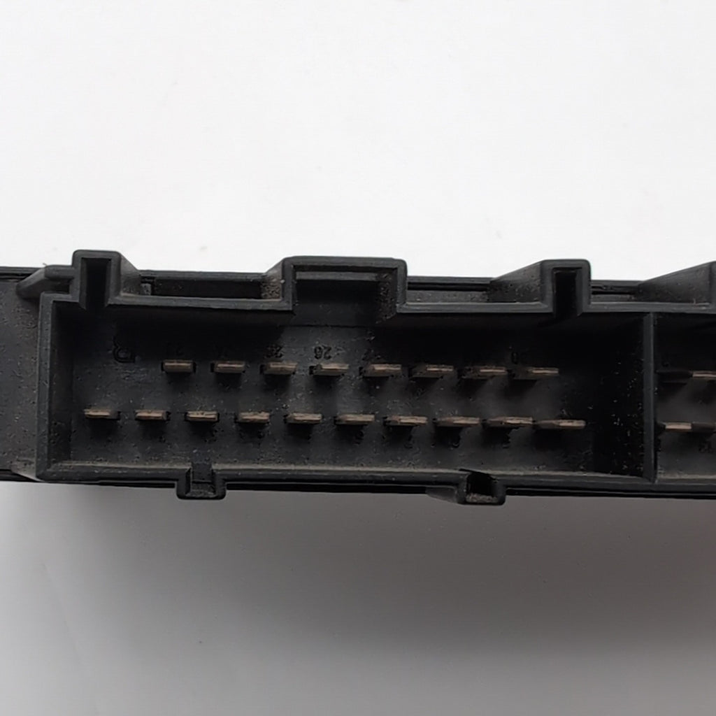 2003- 2006 Mercedes SL500 SL55 SL600 R230 Parktronic Control Module A0235456132