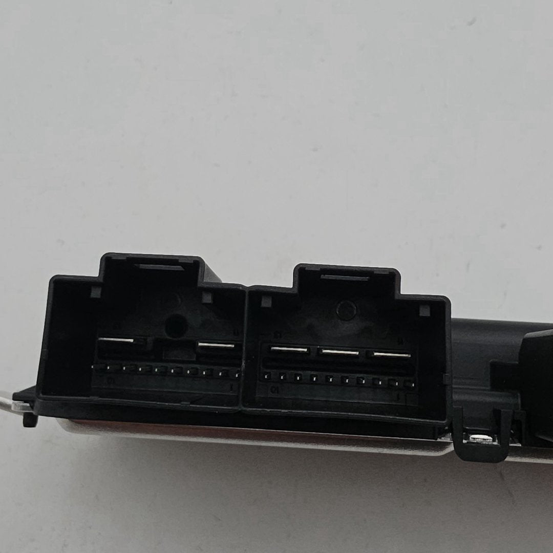 2024 2025 2026 BMW XM X5 G09 G60 Fuel Pump Control Module 5B36DE1