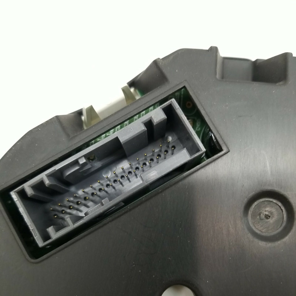2009 - 2011 Jaguar Xf Speedometer Odometer Instrument Panel Cluster Unkw Miles