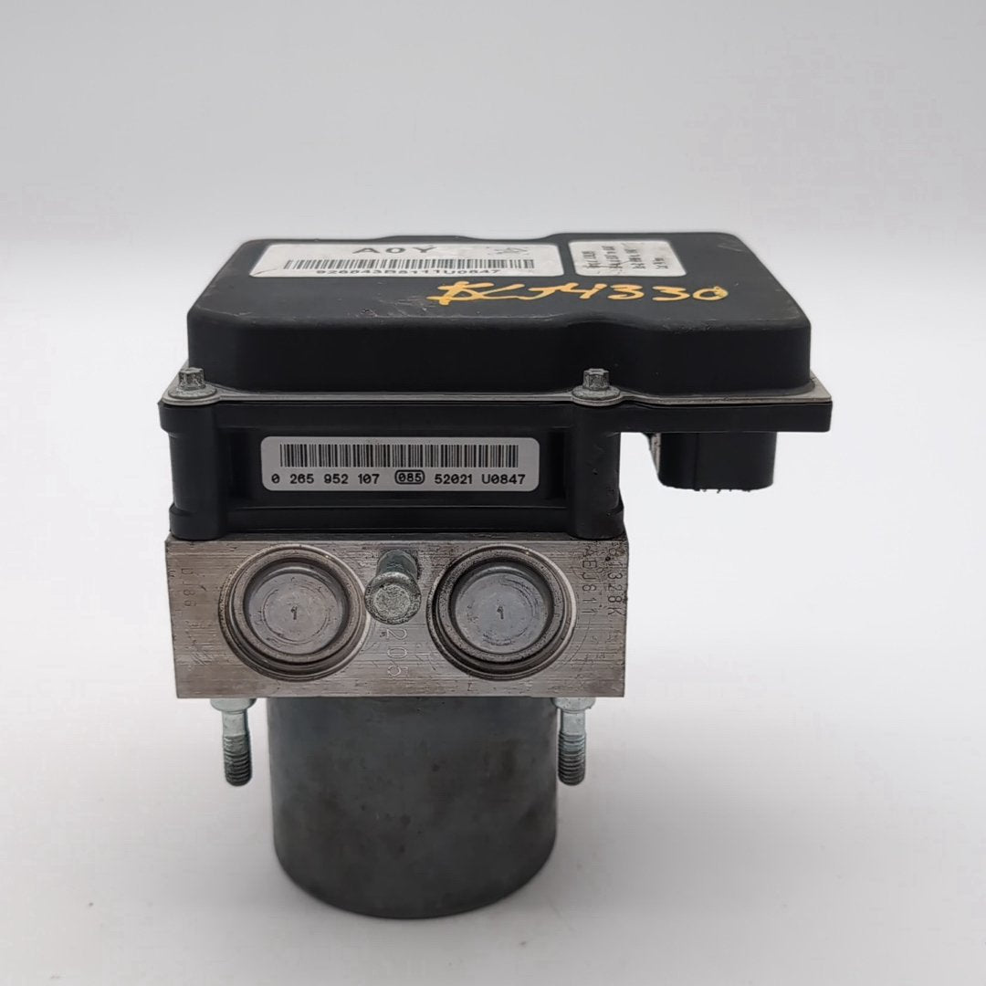 2012- 2017 GMC Acadia ABS Anti Lock Brake Pump 23276843