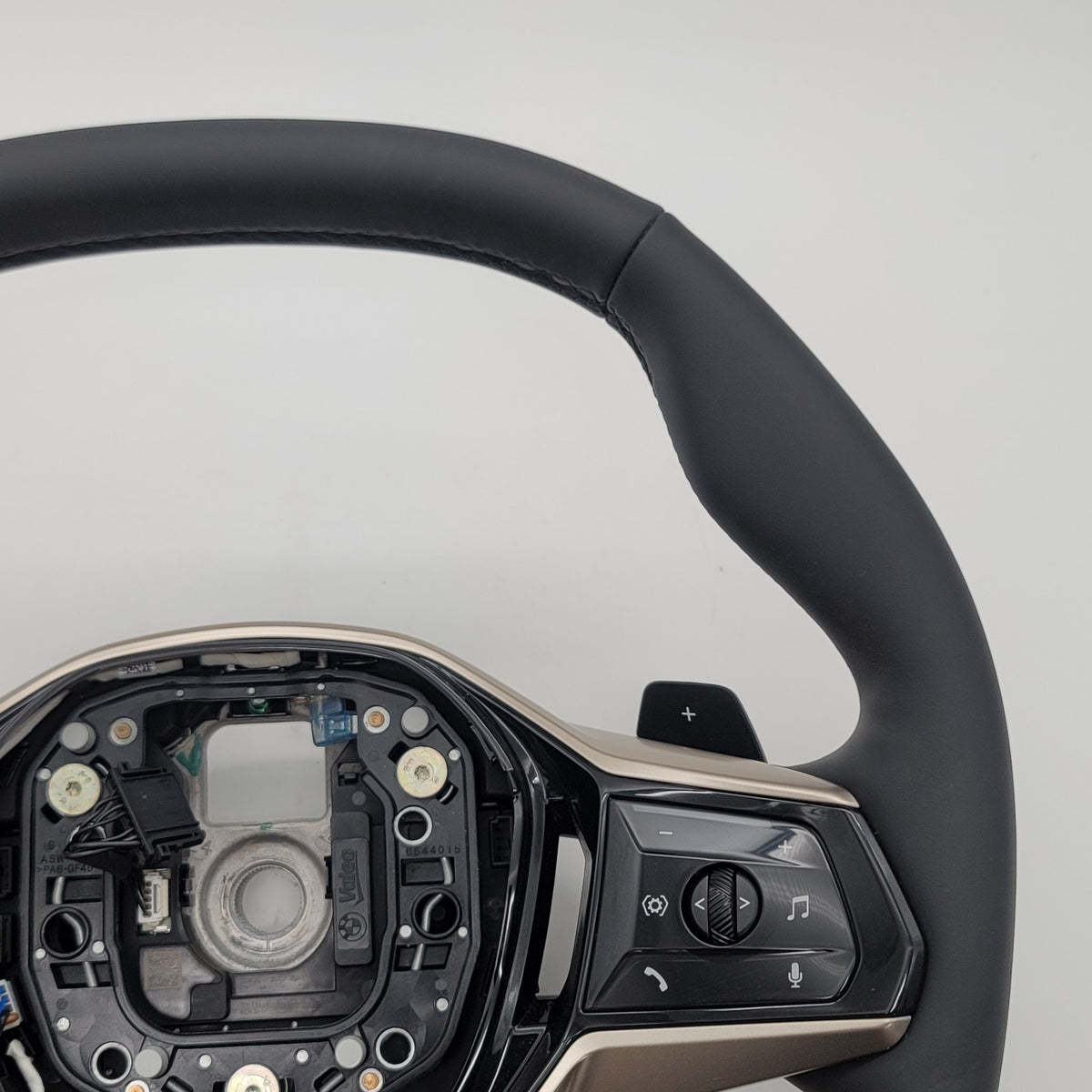2025 BMW X3 G45 Multifunction Steering Wheel 5A14E49 Electric