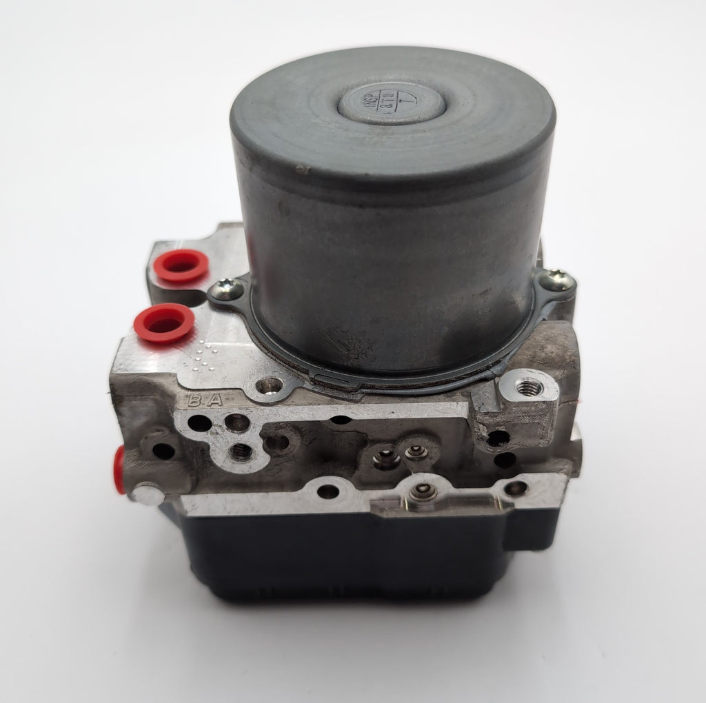 2016 2017 Infiniti Q50 3.0L ABS Anti Lock Brake Pump Control Unit 476604GH1A