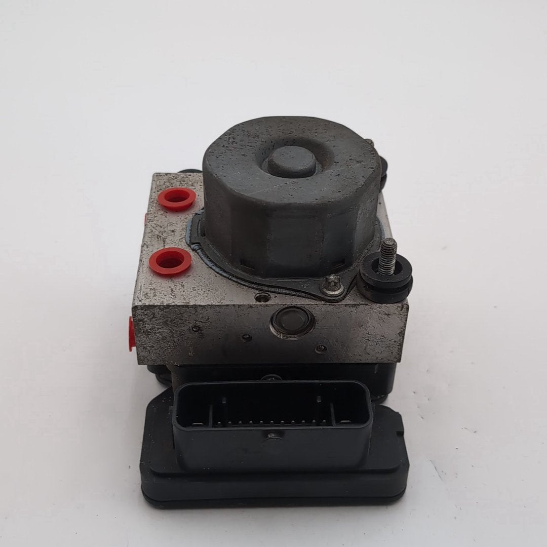 2012 2013 Nissan Versa 1.6L ABS Anti Lock Brake Pump 476609KA0A