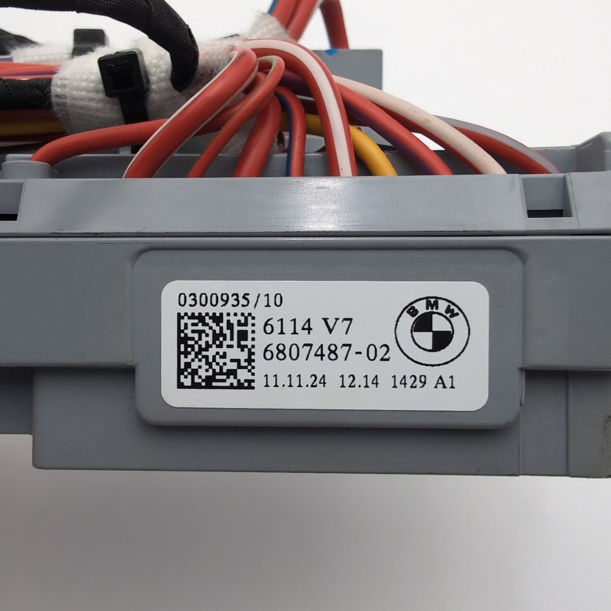 2019 - 2026 BMW X5 X6 X7 XM G20 G26 G42 G87 M3 Front Power Distribution Fuse Box