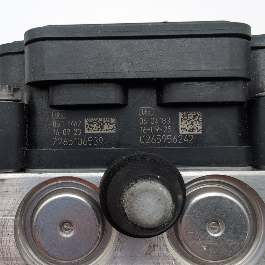 2016 2017 Jaguar XE XF ABS Anti Lock Brake Pump Control Unit OEM HX73-14F447-AF