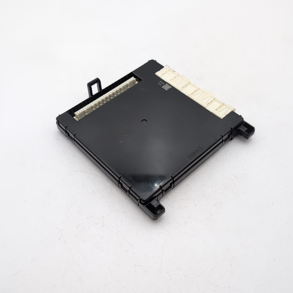 2014 2015 2016 2017 Lexus CT200h Multiplex Body Control Module 89221-76050