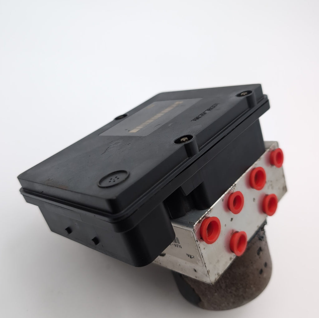 2005 Ford Explorer 4.0L ABS Antilock Brake Pump Control Unit 5L24-2C346-CB