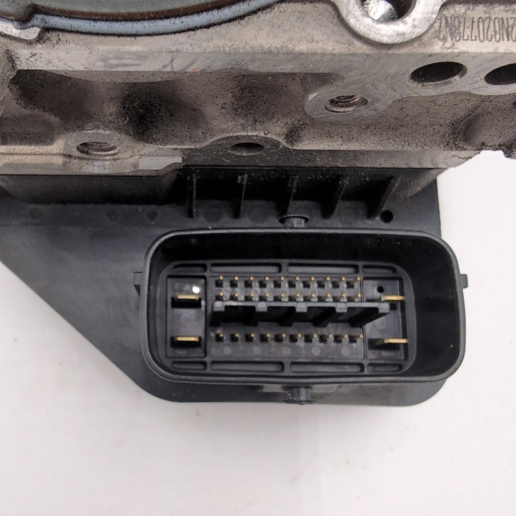 2011 Lexus IS250 ABS Anti Lock Brake Pump Control Unit 44540-53370