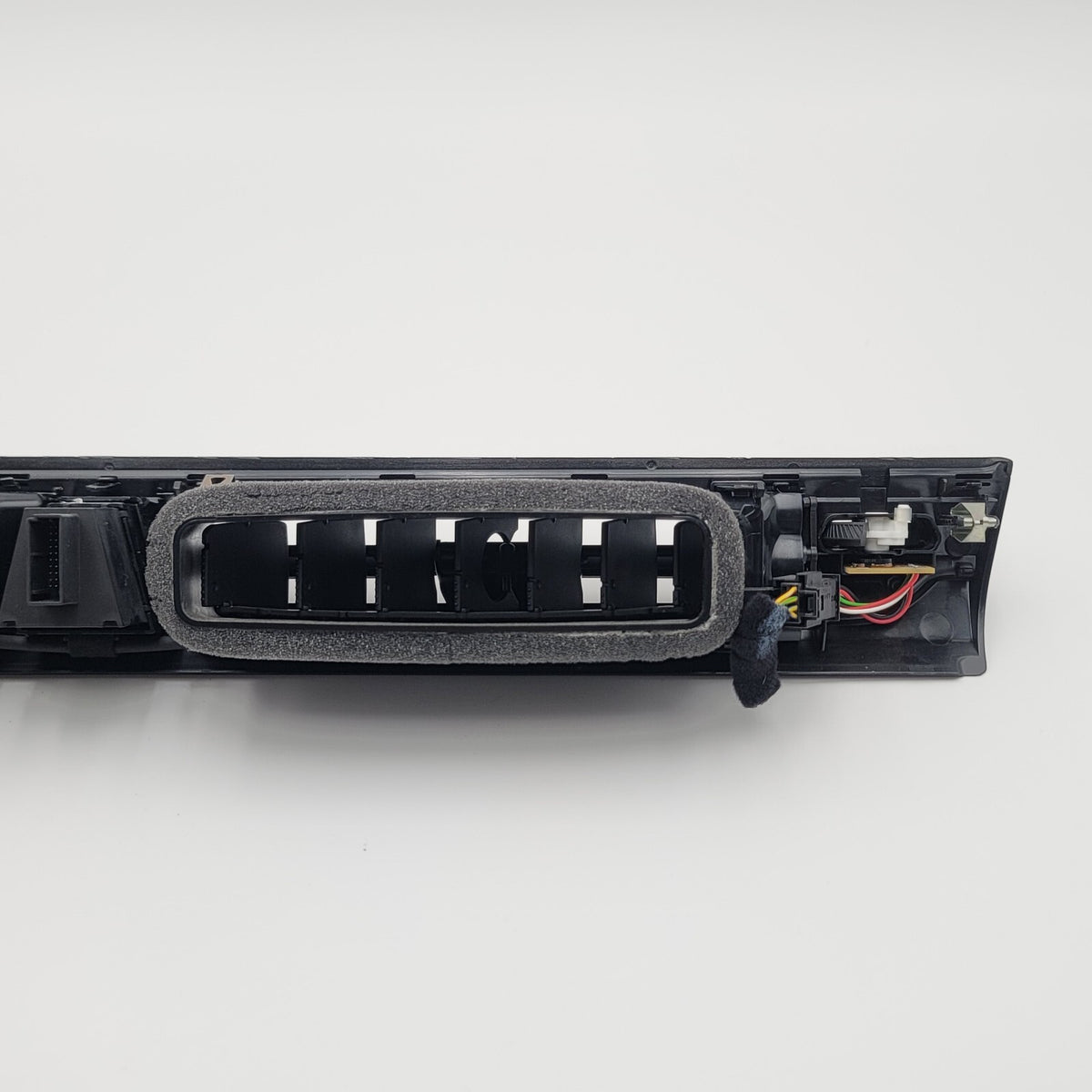 2021 - 2025 BMW iX I20 Front Dashboard Instrument Panel Air Vent 9490661