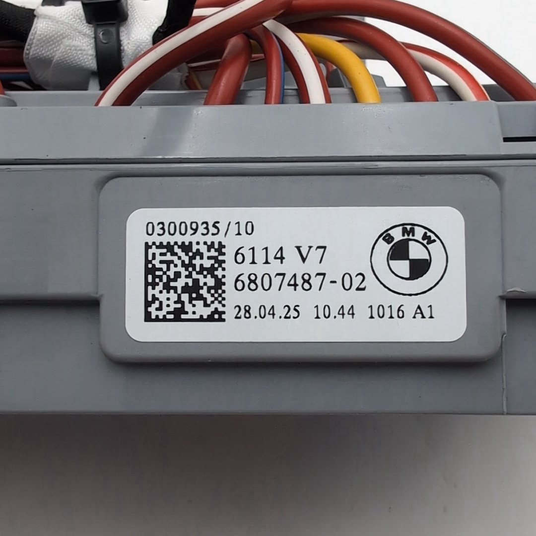 2021 - 2026 BMW M340i G20 G09 G80 G42 G87 Front Power Distribution Fuse Box
