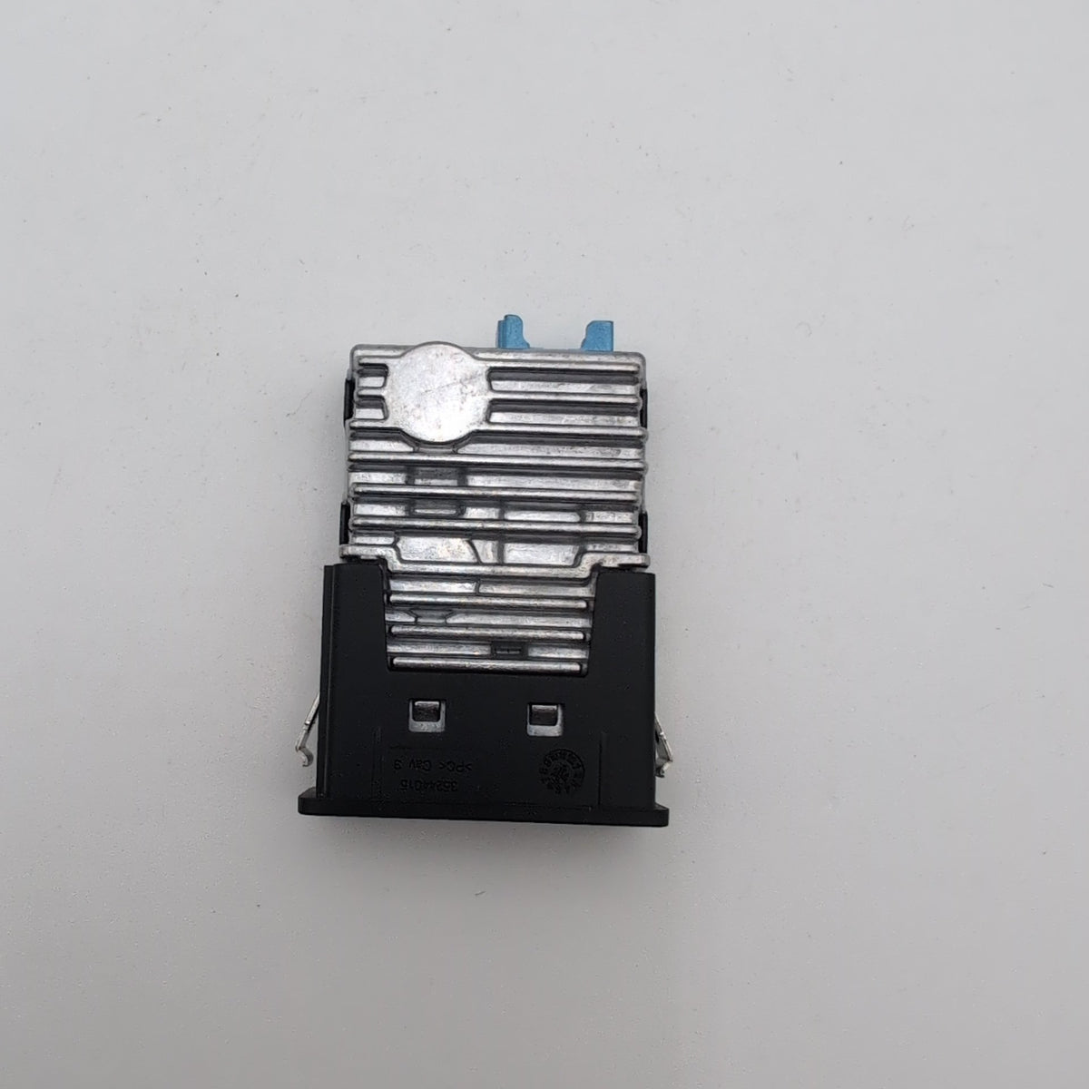 2023 - 2026 BMW 228i F74 X1 X2 MINI Dual USB Port Charger Socket 5A84181
