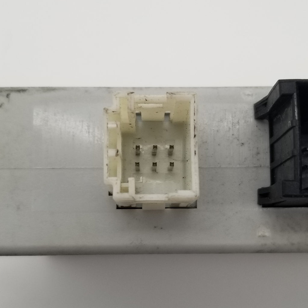 2002- 2008 Bmw 745I 750I 760I Rear Heated Seat Control Module OEM 6918567