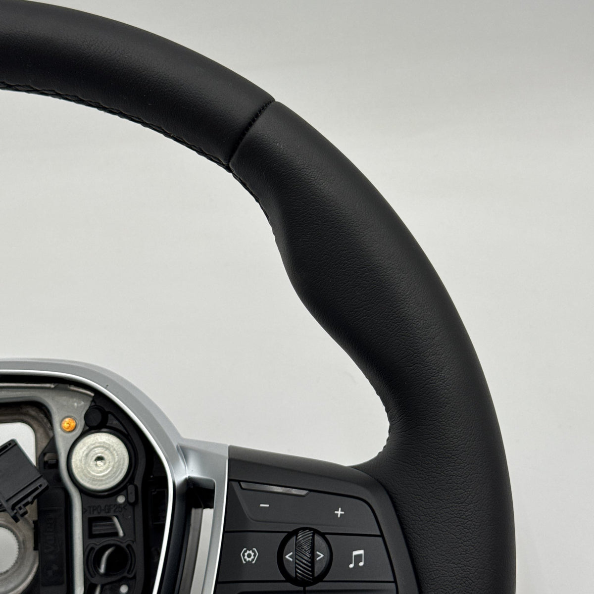 2023 2024 2025 BMW X1 X2 U11 U10 Leather Steering Wheel 9472034