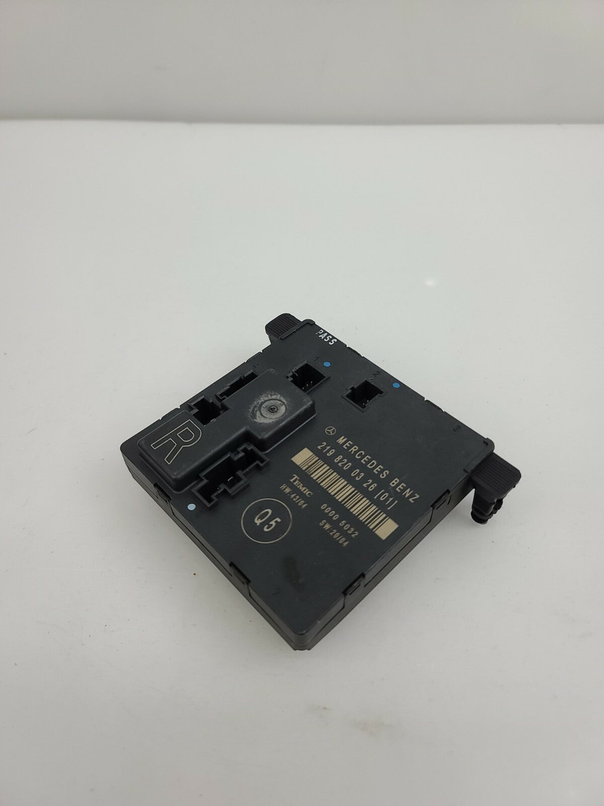 2006- 2011 Mercedes W219 Cls500 Rear Right Passenger Side Door Control Module