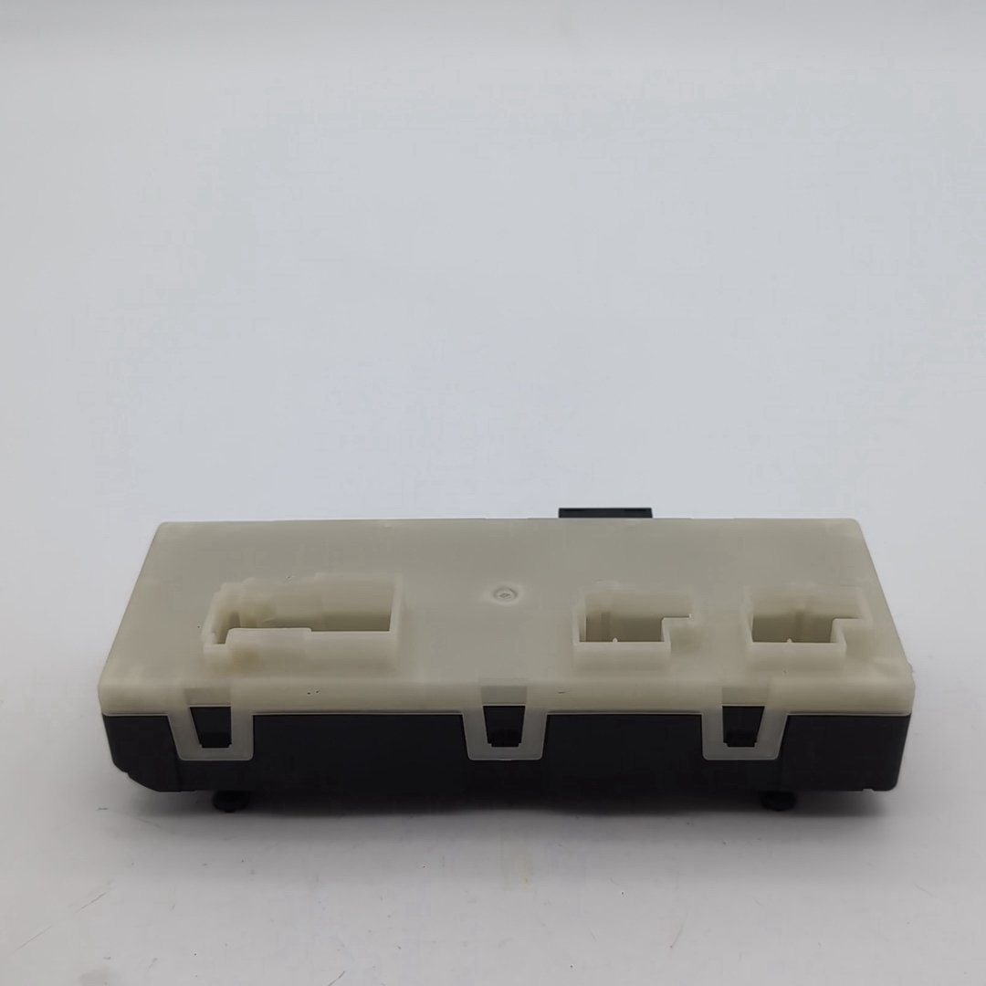 2021 - 2026 BMW G20 G30 M3 X3 X6 X6M Rear Liftgate Trunk Lid Control Module