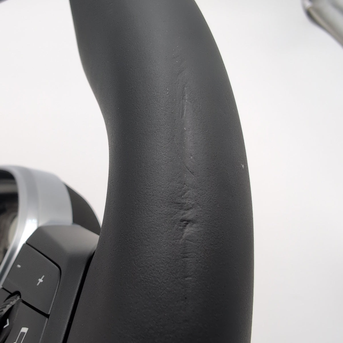 2023 2024 2025 2026 BMW 228i F74 X1 X2 Leather Steering Wheel 5A781F2