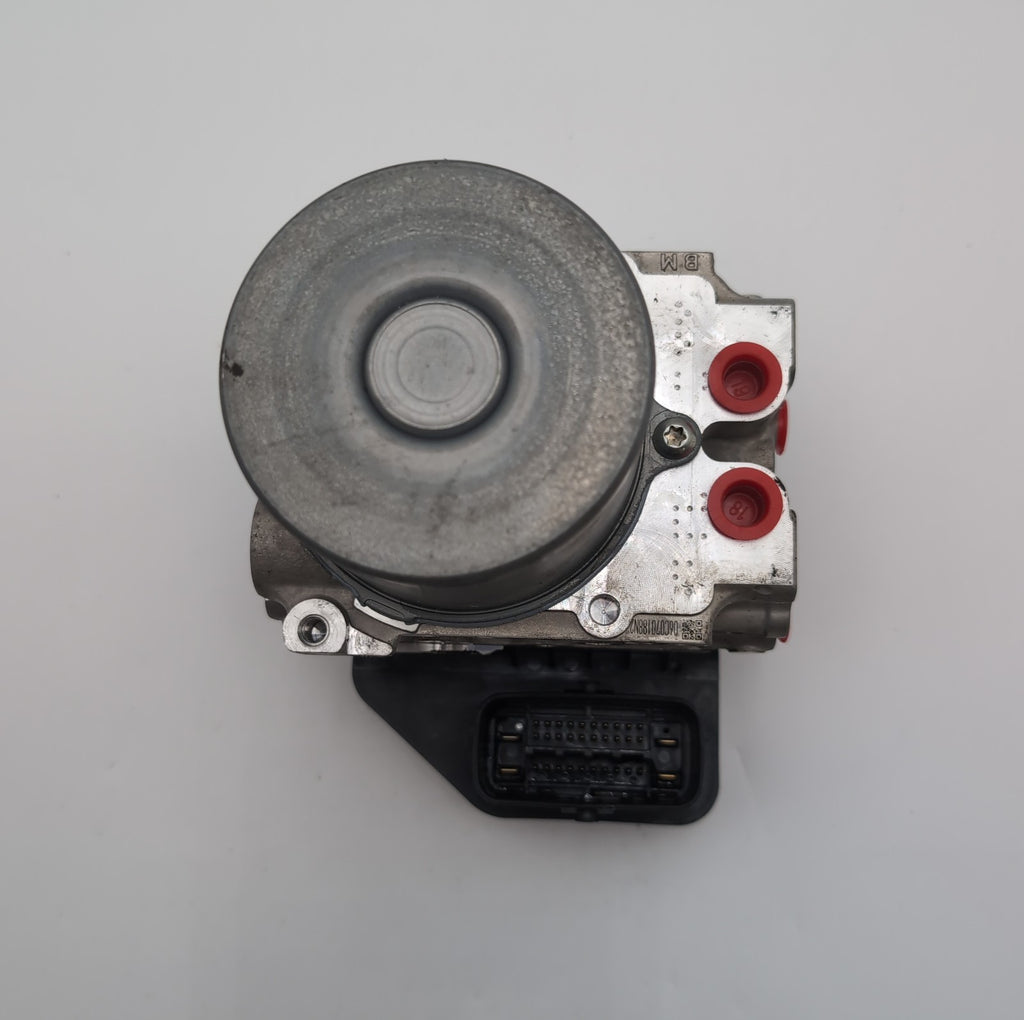 2017- 2022 Infiniti Q60 3.0L ABS Anti Lock Brake Pump Control Unit 476605CE2A