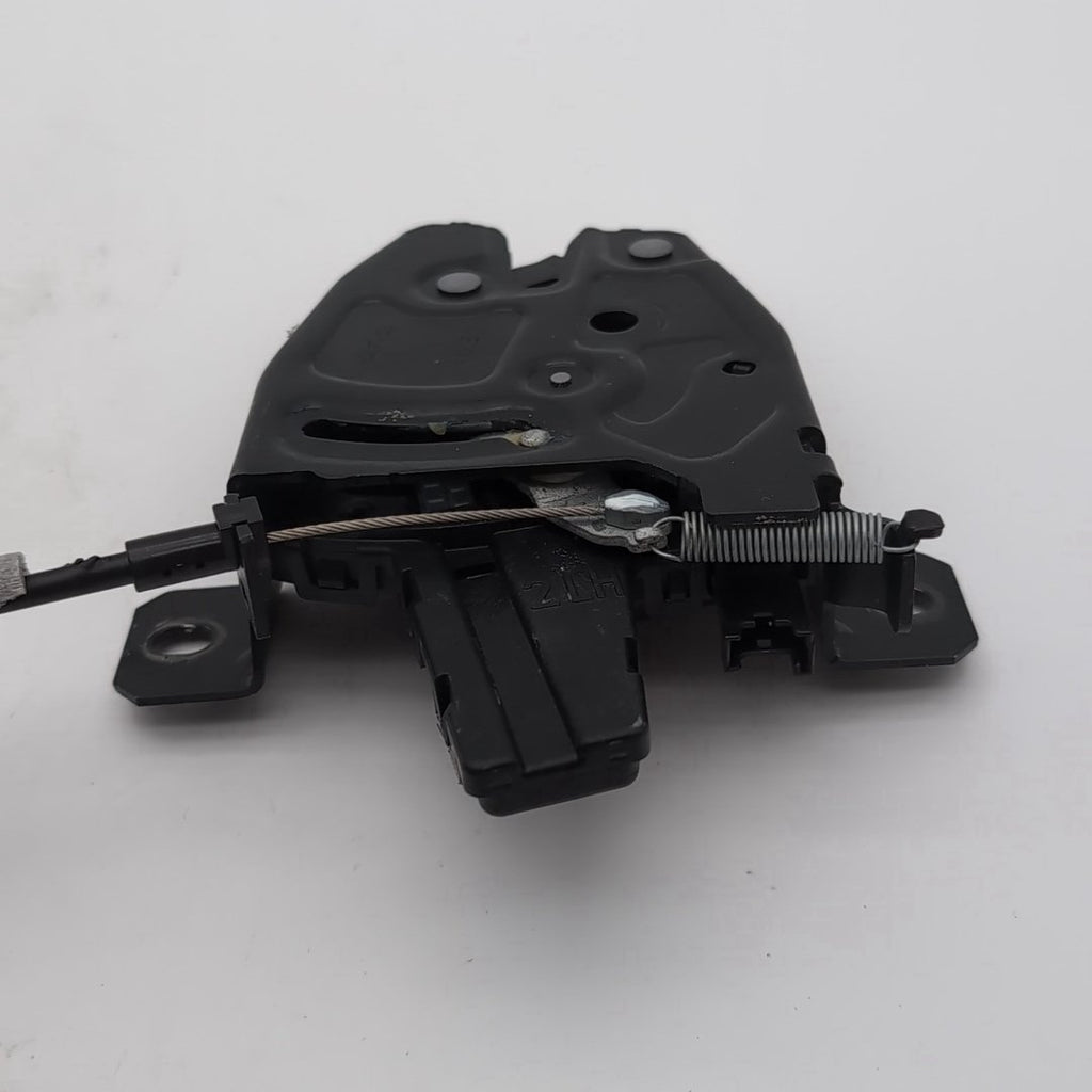 2019 - 2026 BMW X5 X7 Trunk Lid Tailgate Rear Left Trunk Latch Actuator Motor