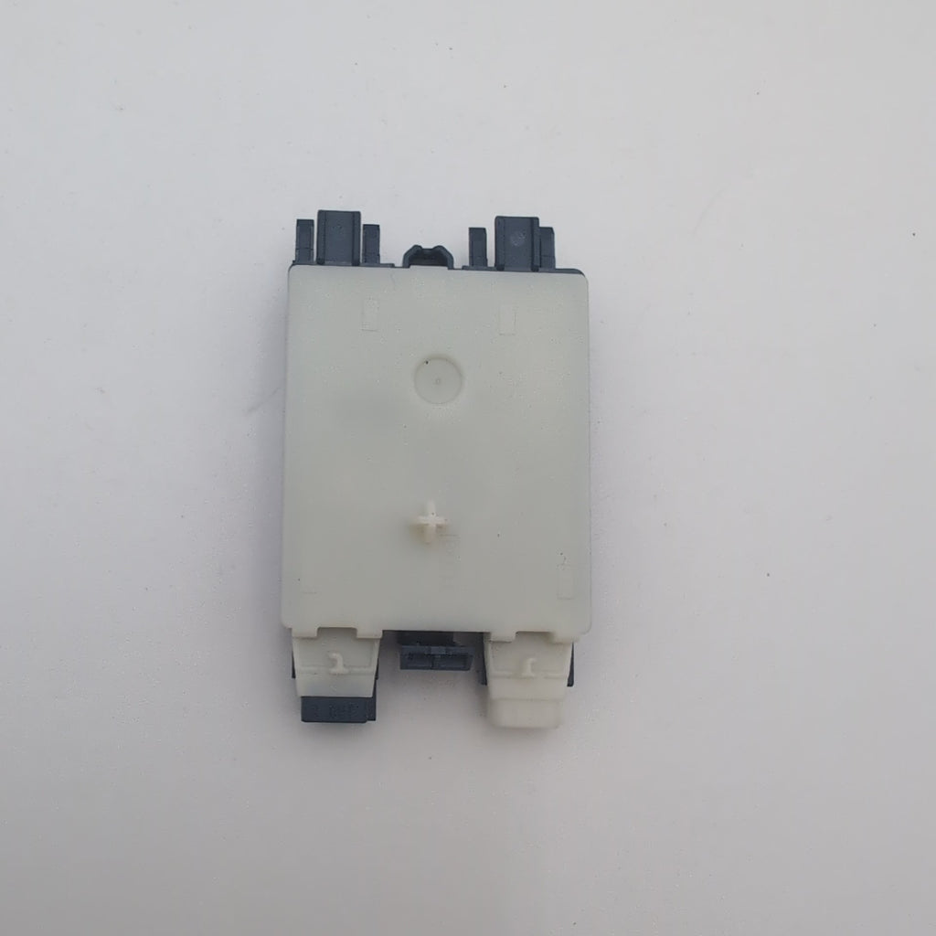 2024 - 2026 BMW 228i F74 LBFS Interior LED Light Control Module 5B610A3