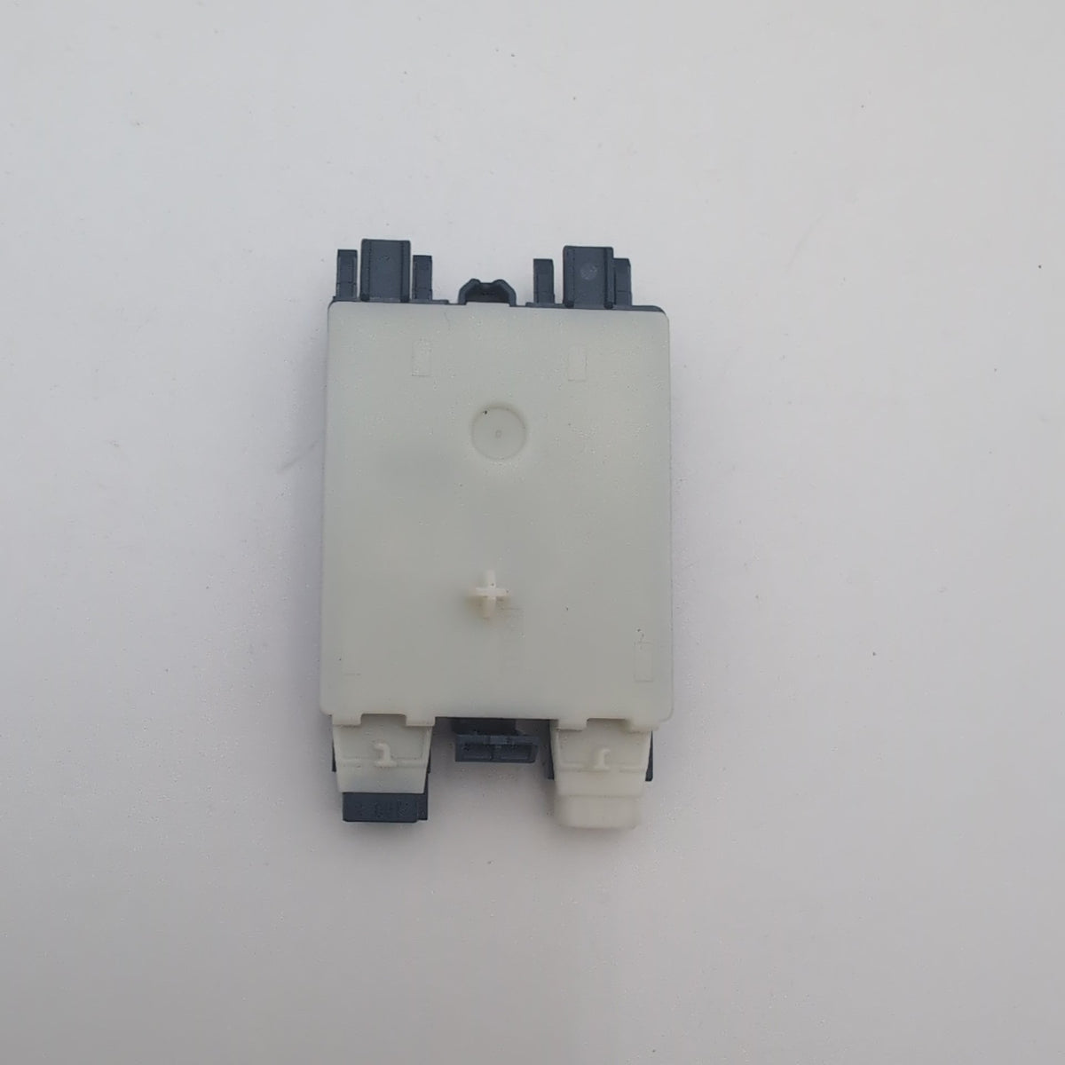 2024 - 2026 BMW 228i F74 LBFS Interior LED Light Control Module 5B610A3