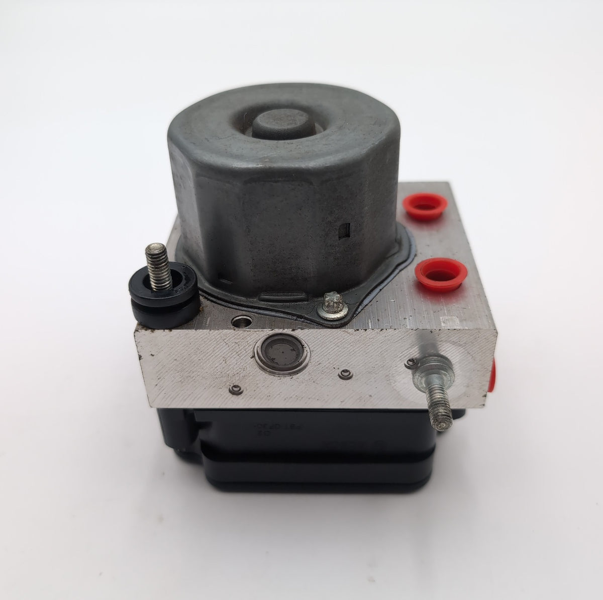 2018 Nissan Rogue 2.5L ABS Anti Lock Brake Pump Control Unit OEM 476607FW4A