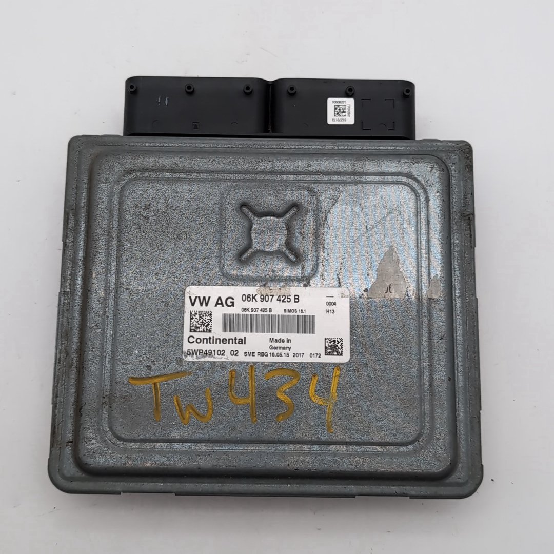 2015 2016 2017 2018 Audi A3 2.0L Engine Computer Control Module ECU 06K907425B