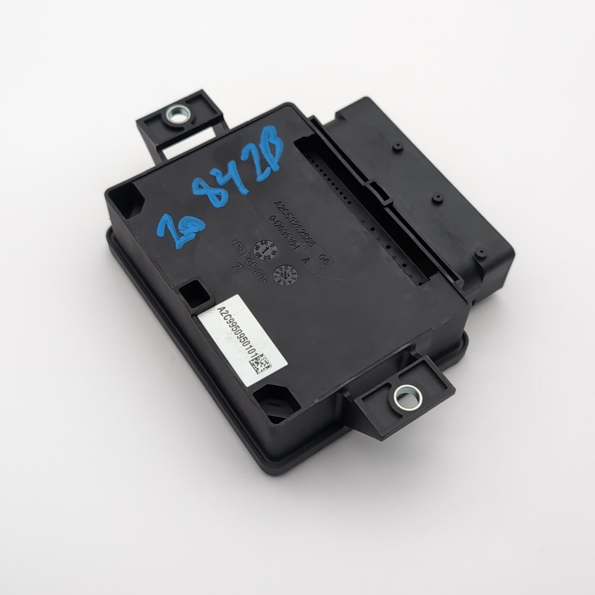 2015 2016 2017 2018 Porsche Macan Parking Brake Control Module OEM 95B907801C