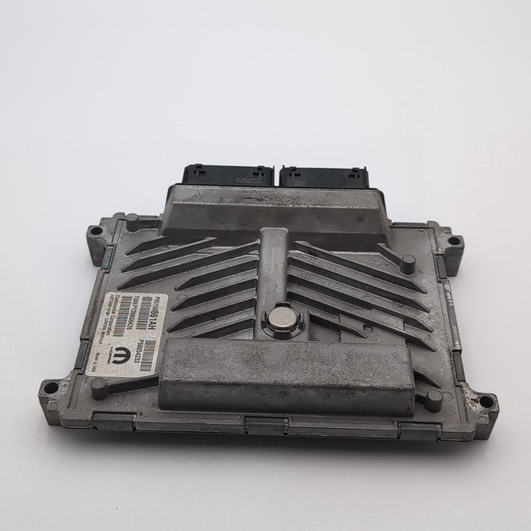 2019 2020 2021 Jeep Cherokee 2.0L Engine Computer Control Module ECU 05150861AH