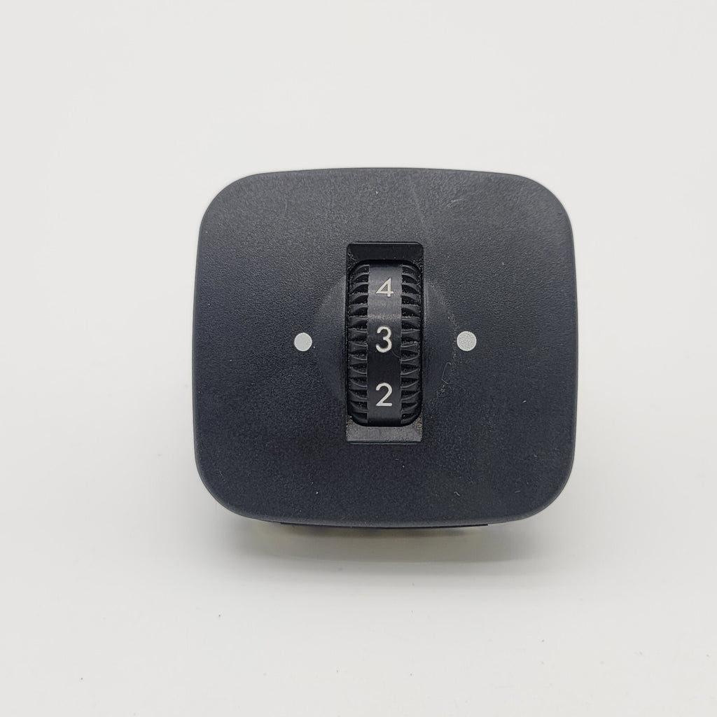 2003- 2006 Mercedes W220 S500 S430 SL55 Front Lumbar Control Switch 2208000878
