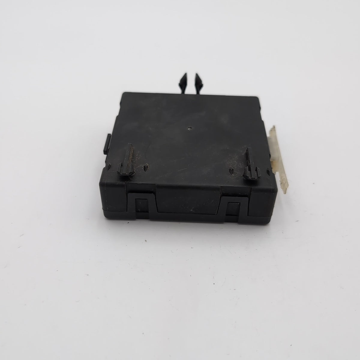 2012- 2018 Mercedes W218 CLS550 Front Left Door Control Module A2189000801