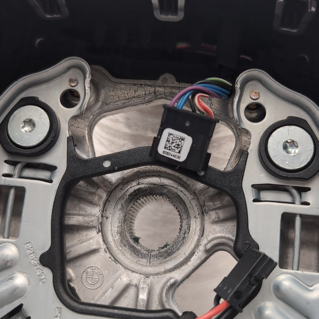 2025 BMW M440i G22 M SPORT Steering Wheel FLAT BOTTOM 5A67B71