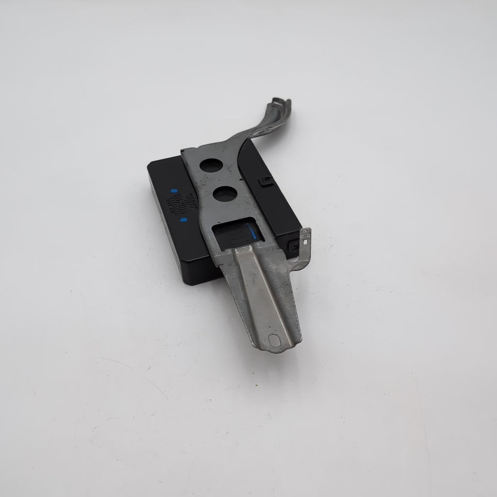 2010 2011 2012 Lexus LS460 Front Right Door Multiplex Control Module 89223-50330