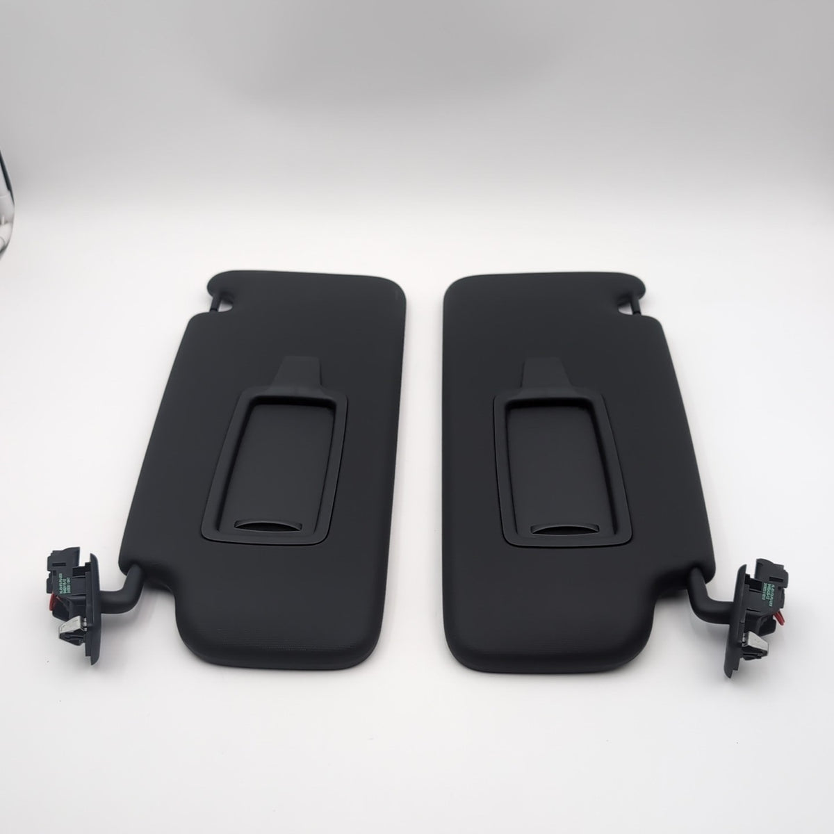 2023 2024 2025 BMW X1 U11 Sun Visor Pair Black Left Right OEM 9462415 9462420