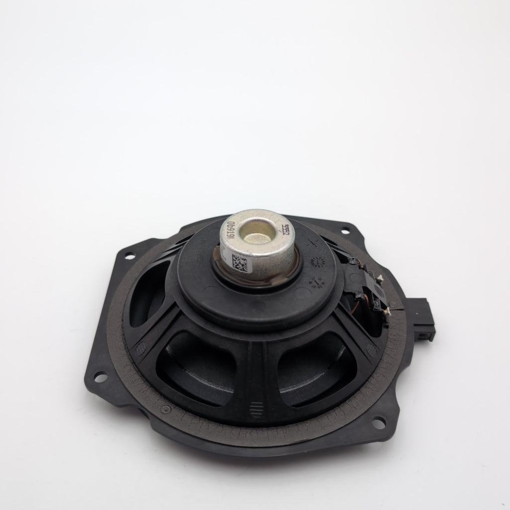2014 - 2021 BMW i3 i3s I01 Front Left Right Woofer Speaker OEM 8715684