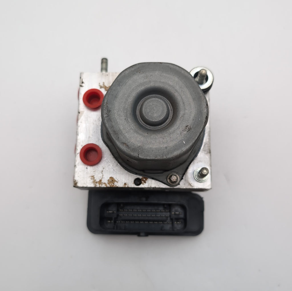 2017 Nissan Rogue 2.5L ABS Anti Lock Brake Pump Control Unit 476606FL0A