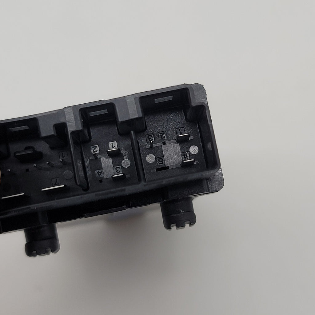 Front Seat Control Module OEM BMW F30 F10 F12 F13 2 3 4 5 6 Series X3 X4 X5 X6